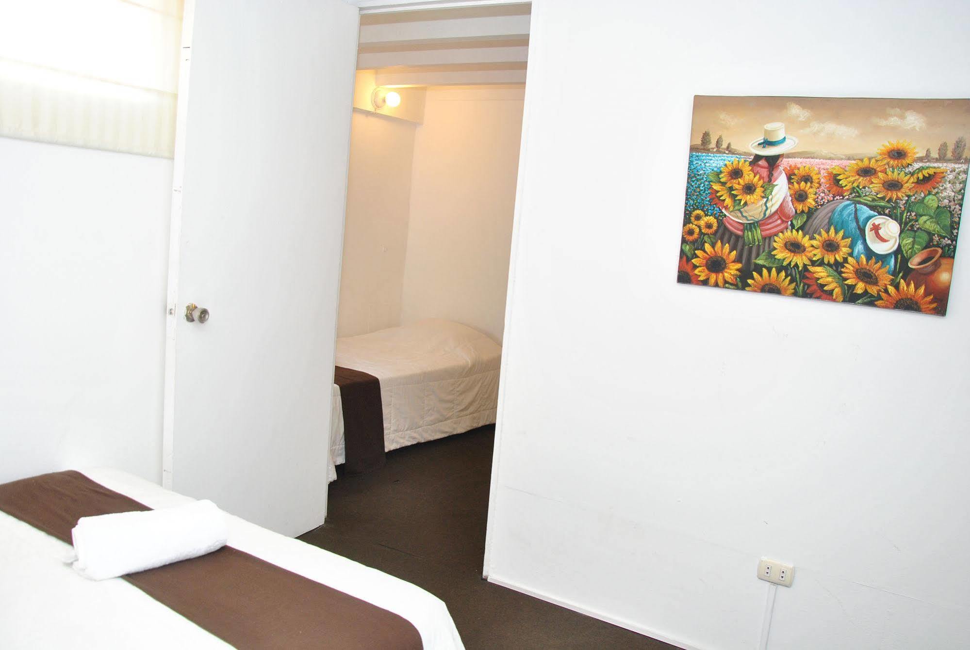 Hotel Jose Luis Hostal Boutique 2*