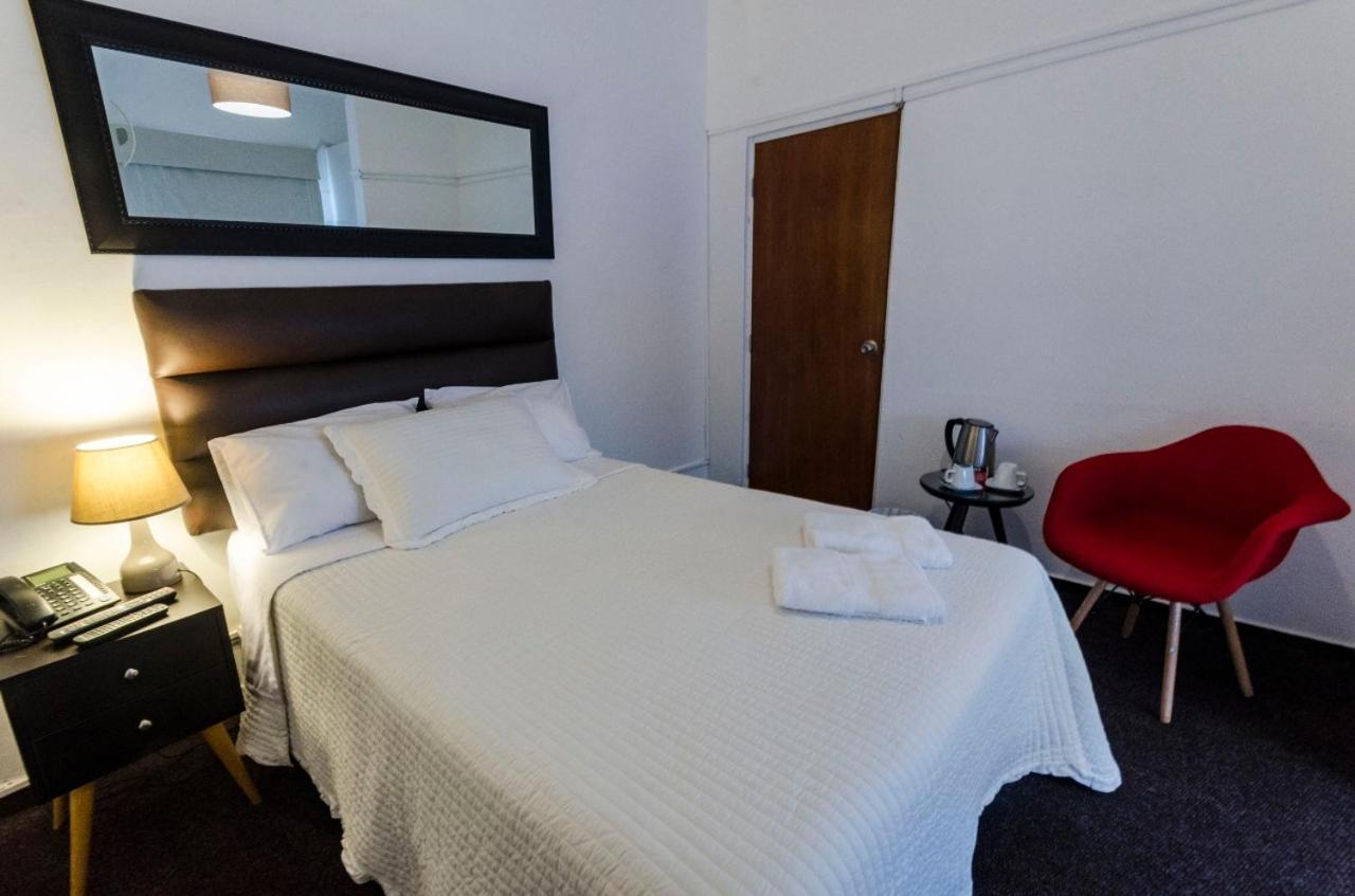 Jose Luis Hostal Boutique Hotel 2*
